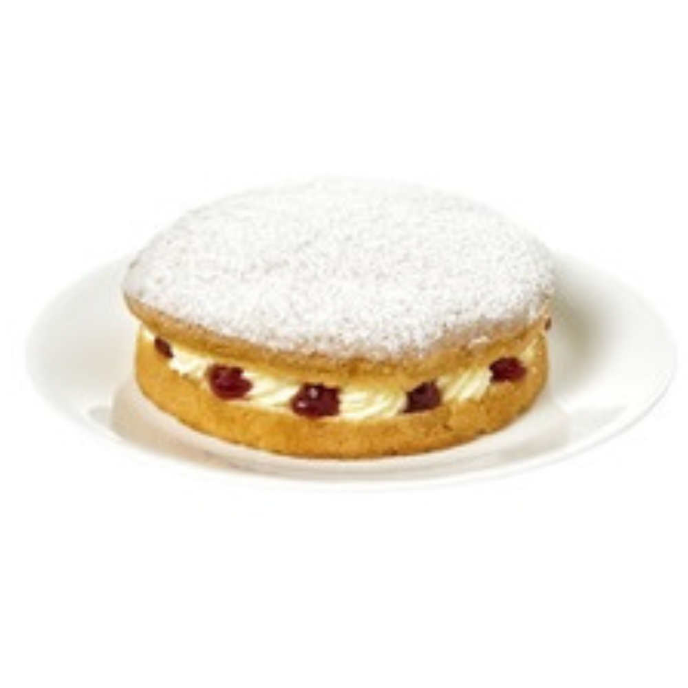 Sponge Cake with Fresh Cream and Strawberry